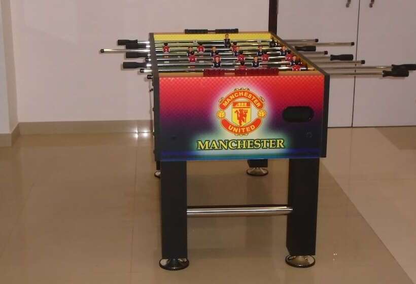 בית מלון כפרי Vrishali Executive