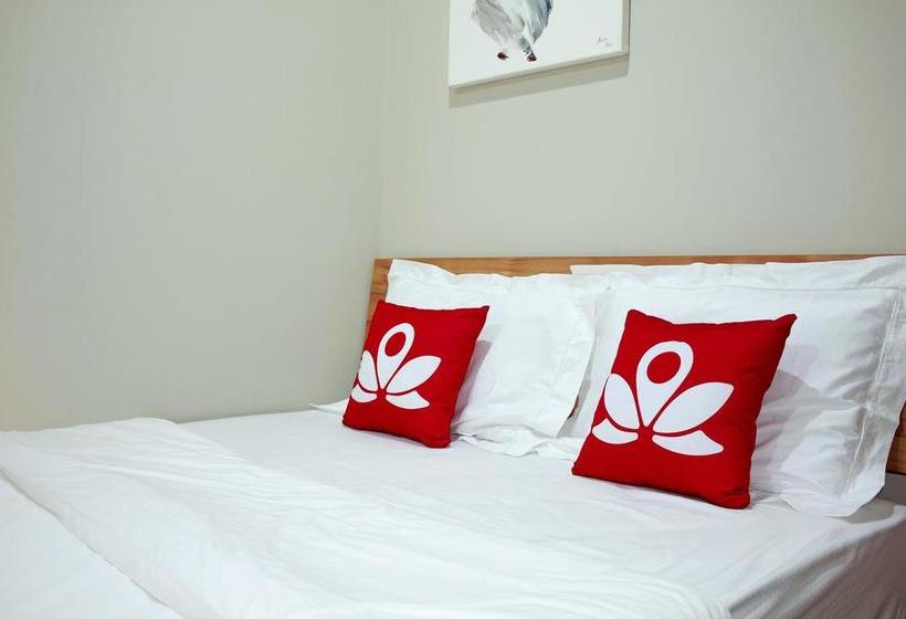 ホテル Zen Rooms Permata 5 Karawaci Syariah