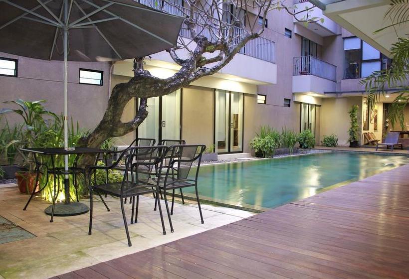 ホテル Zen Rooms Permata 5 Karawaci Syariah