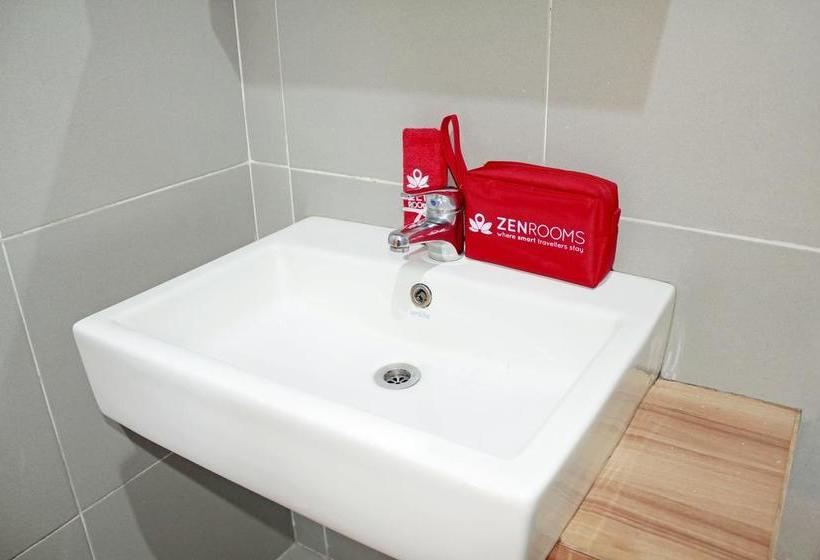 ホテル Zen Rooms Permata 5 Karawaci Syariah