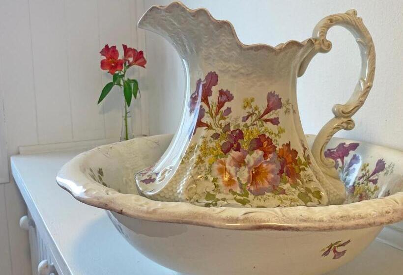 Novaqua Bed & Breakfast