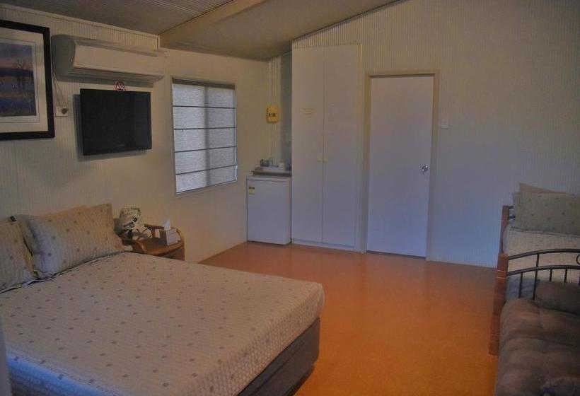 Parry Creek Farm Tourist Resort And Caravan Park