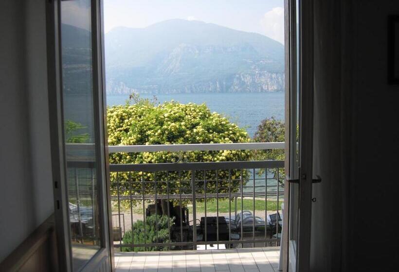 Piccolo Hotel Direkt Am See