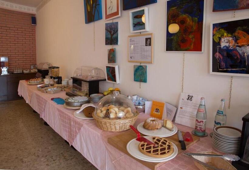 Piccolo Hotel Direkt Am See