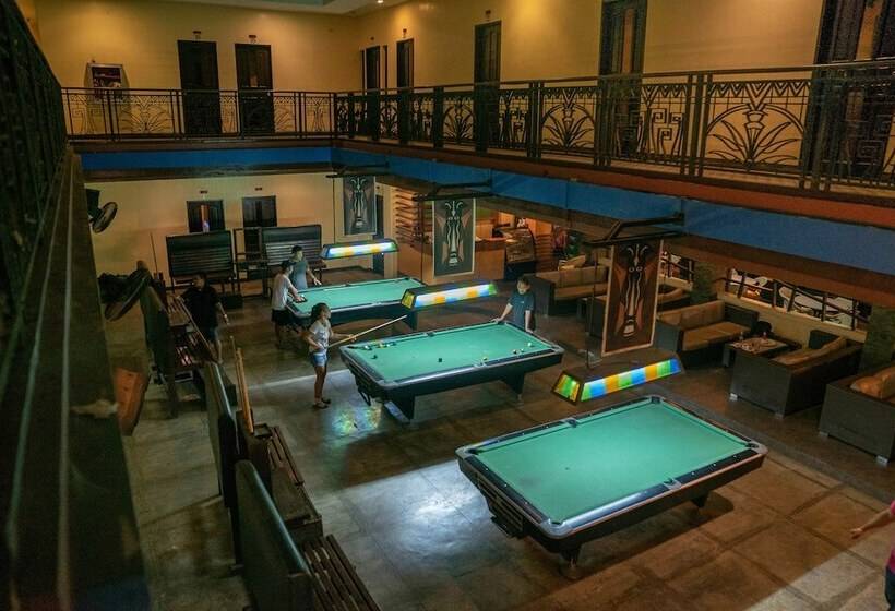 استراحتگاه Cebu Westown Lagoon  South Wing