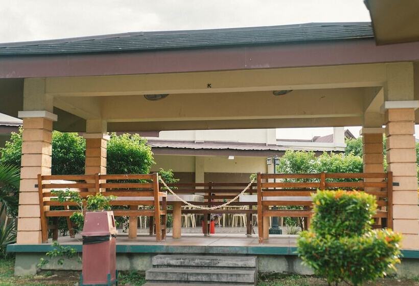 استراحتگاه Cebu Westown Lagoon  South Wing