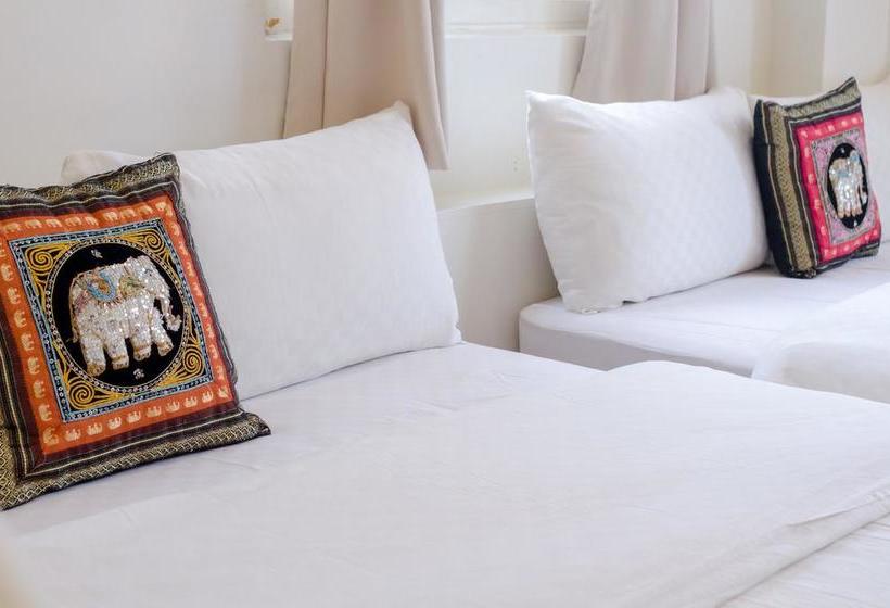 استراحتگاه Beauty Monroe B&b 可包棟 150吋投影 唱歌 夏日玩水 烤肉 電動麻將