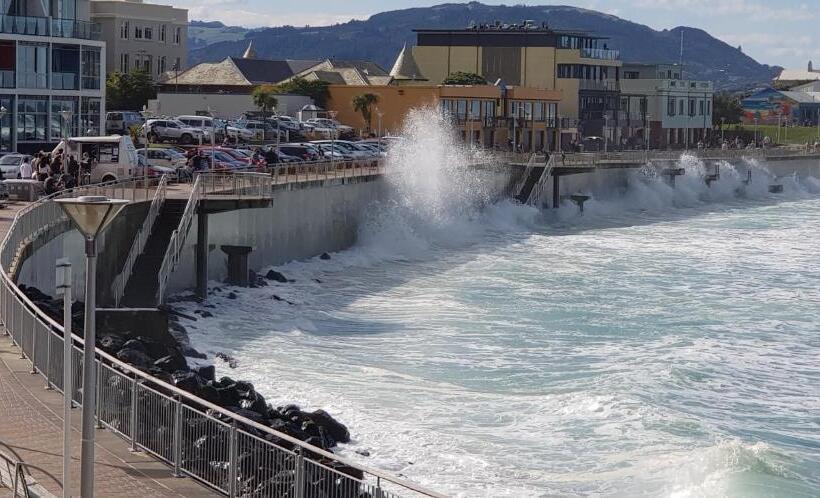 Rosemount B&b By The Sea St Clair