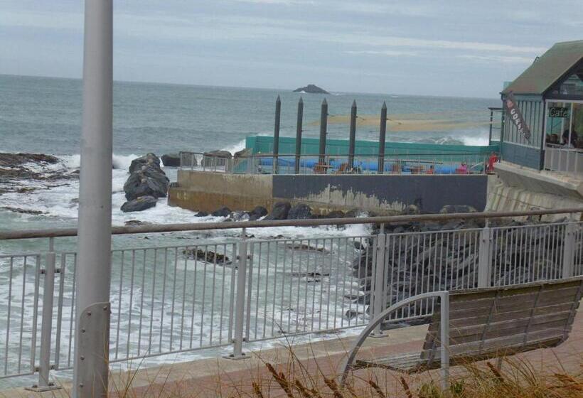 Rosemount B&b By The Sea St Clair