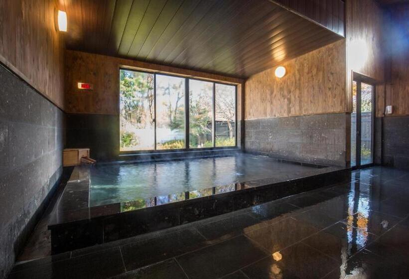 ريوكان Chikurakutei