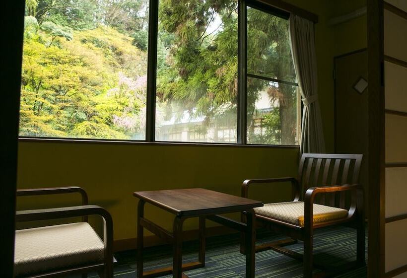 ريوكان Yumoto Komachikan