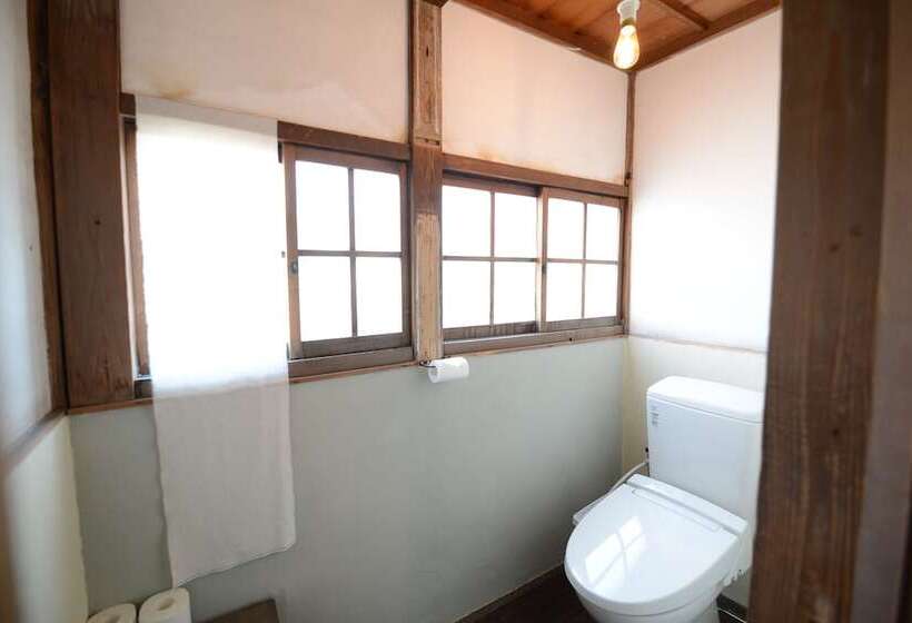 Taketa Ekimae Hostel Cue