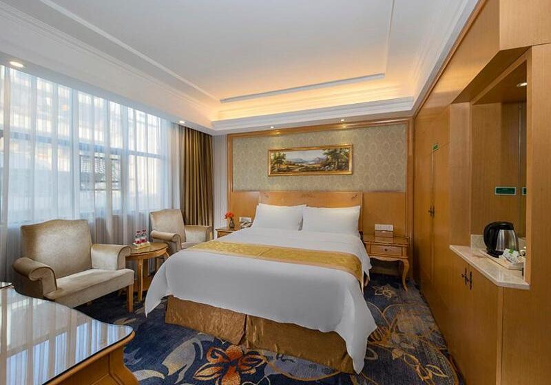 Vienna Hotel Meizhou Jiangnan