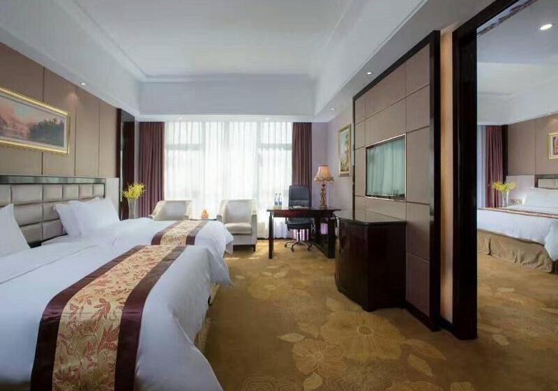 Vienna International Hotel Guangdong Zhongshanbei Station