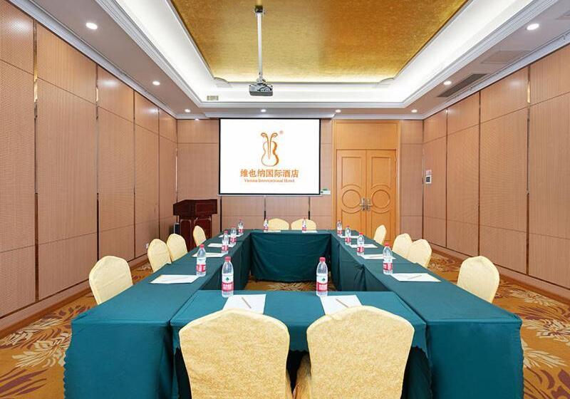 Vienna International Hotel Jiujiang Shili Street