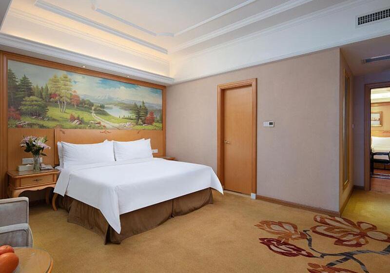 Vienna International Hotel Jiujiang Shili Street