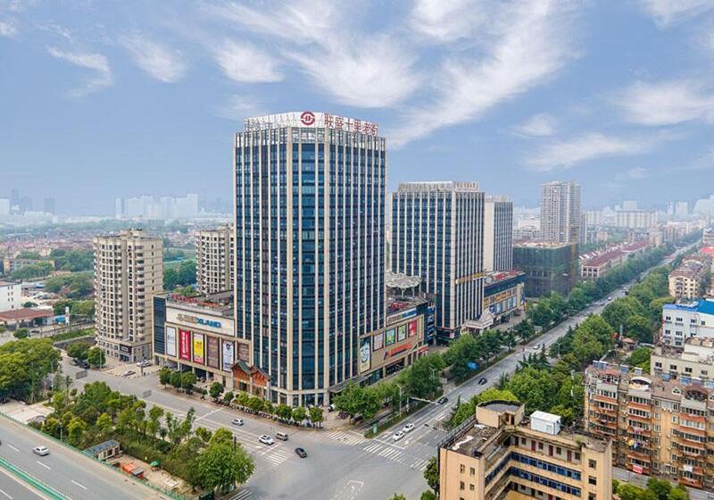 Vienna International Hotel Jiujiang Shili Street