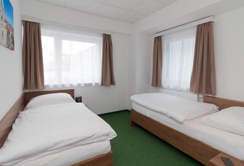 مبيت وإفطار Winbudget Bed&breakfast