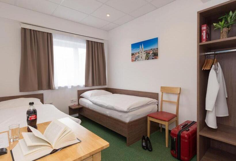 مبيت وإفطار Winbudget Bed&breakfast