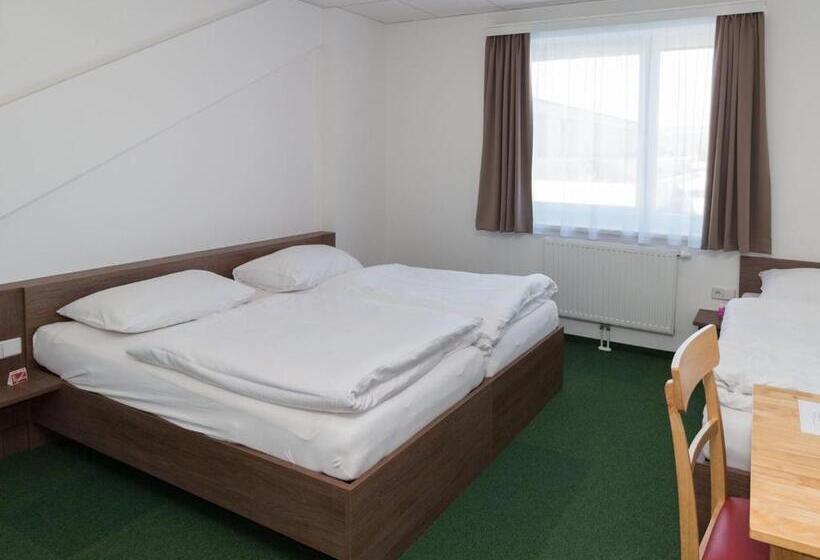 مبيت وإفطار Winbudget Bed&breakfast