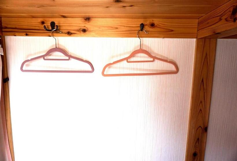 Bigtree Guest House Hostel