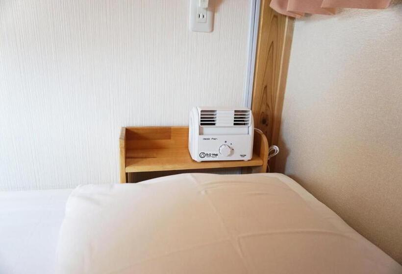 Bigtree Guest House Hostel