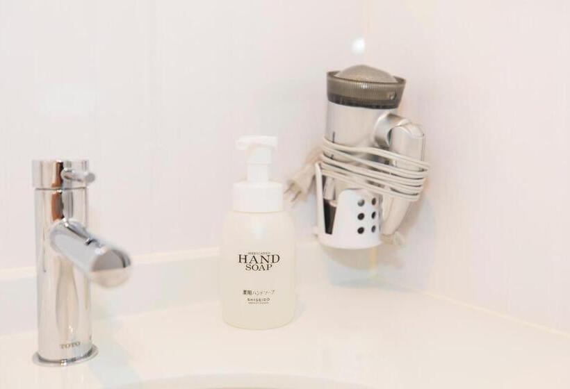 Bigtree Guest House Hostel