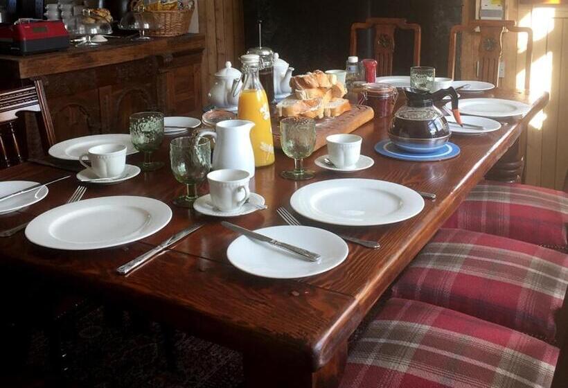 Balsporran Bed And Breakfast