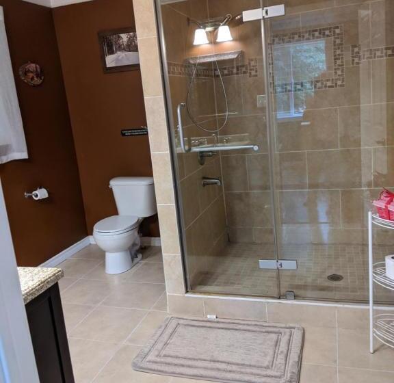 Bear & Butterfly Bed And Breakfast