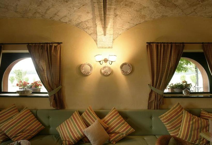 مبيت وإفطار Agriturismo Le Colombaie