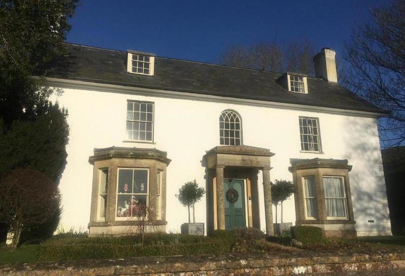 مبيت وإفطار The Lodge Avebury