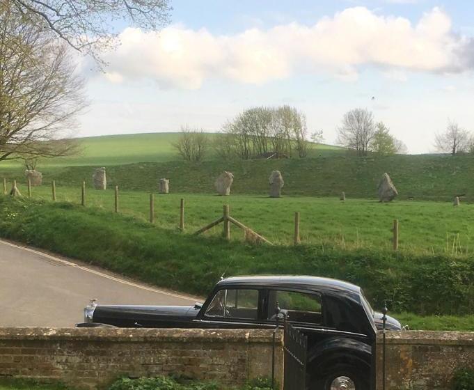 مبيت وإفطار The Lodge Avebury