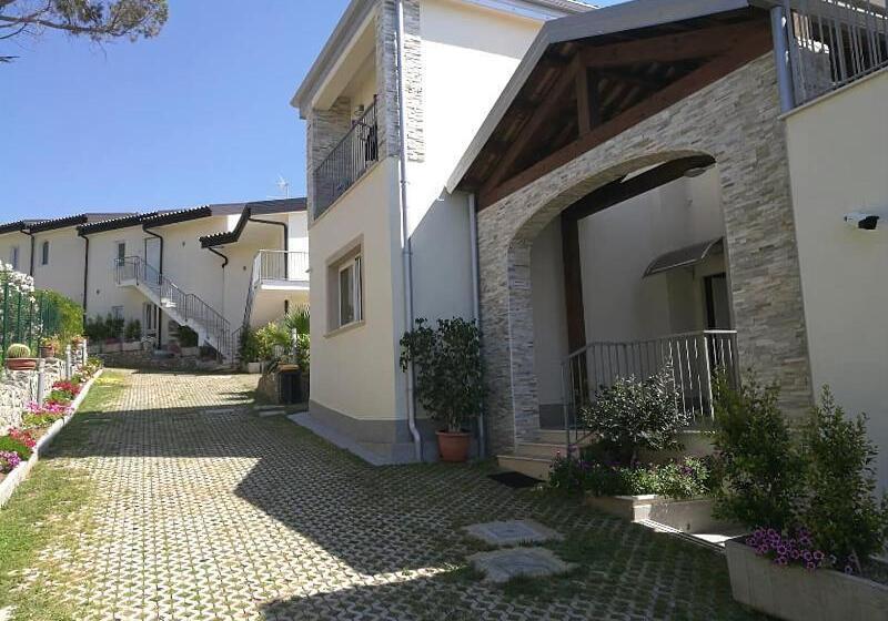 ベッドアンドブレックファースト Borgo Degli Dei  Affittacamere Poseidone