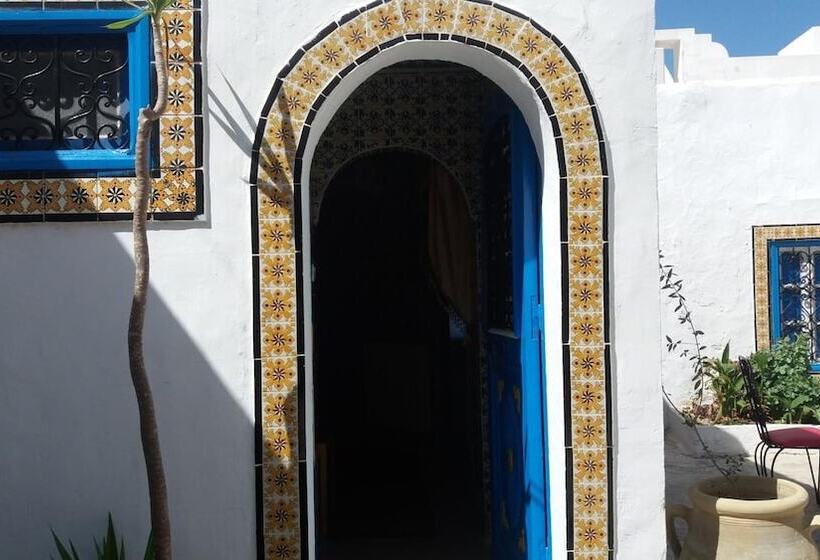 تختخواب و صبحانه Bou Fares