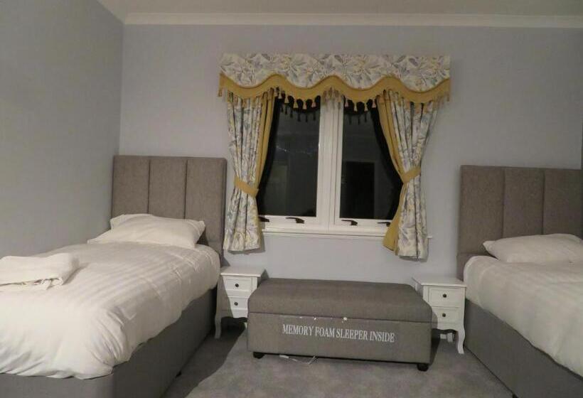 צימר Craigievar Guest House