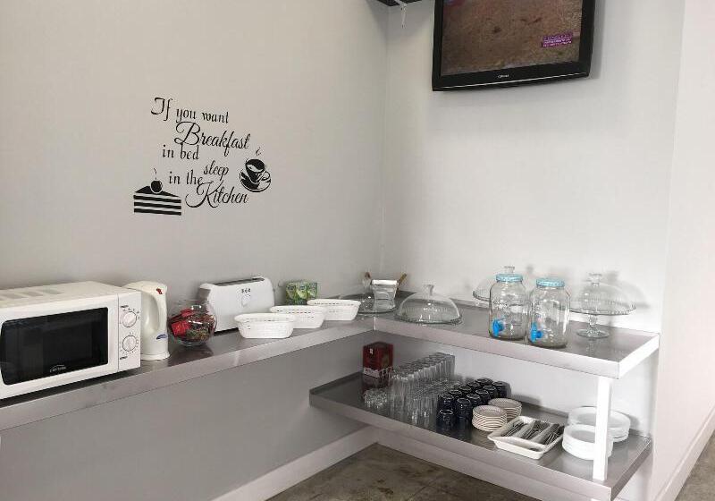 Bed and Breakfast Mirandesa Guesthouse