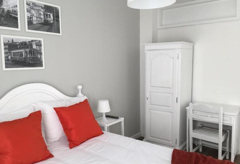 مبيت وإفطار Mirandesa Guesthouse