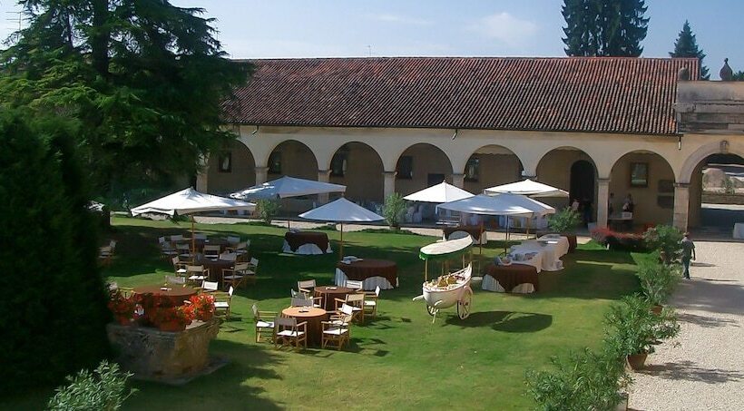 Bed and Breakfast Villa Curti