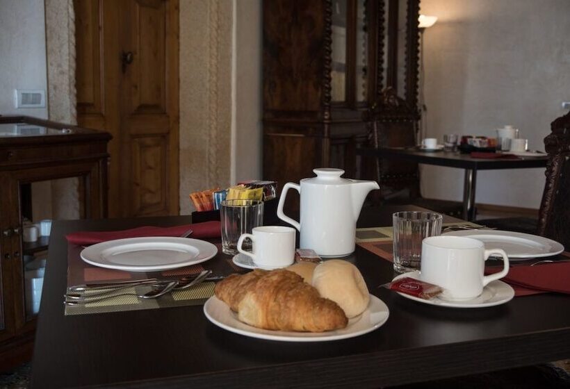 ベッドアンドブレックファースト Villa Curti