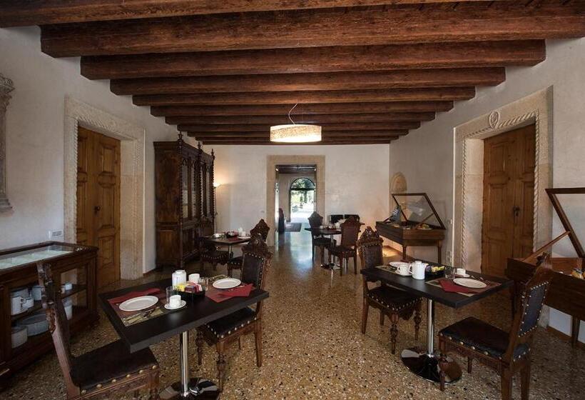 ベッドアンドブレックファースト Villa Curti