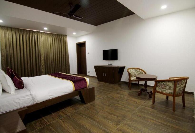 Forest County Resort