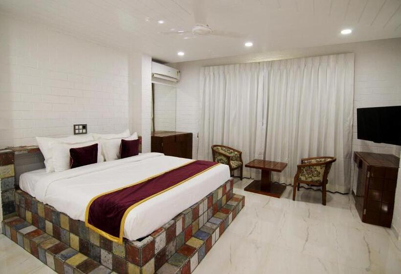 Forest County Resort