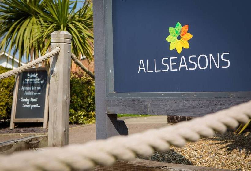 ホテル Allseasons