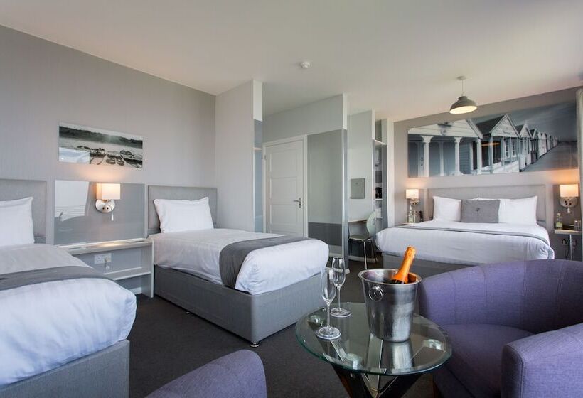 ホテル Allseasons