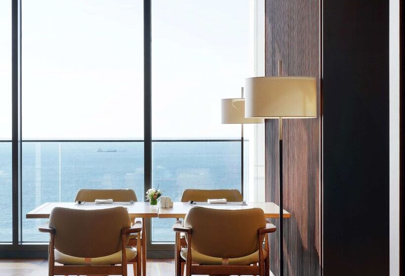 هتل Ananti At Busan Cove