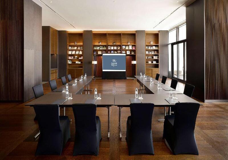 هتل Ananti At Busan Cove