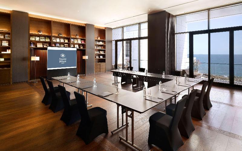 هتل Ananti At Busan Cove