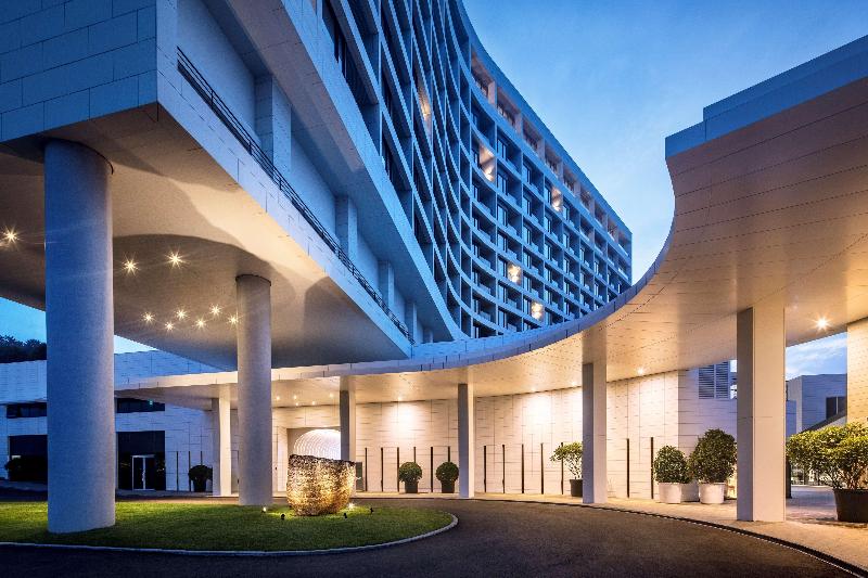 هتل Ananti At Busan Cove