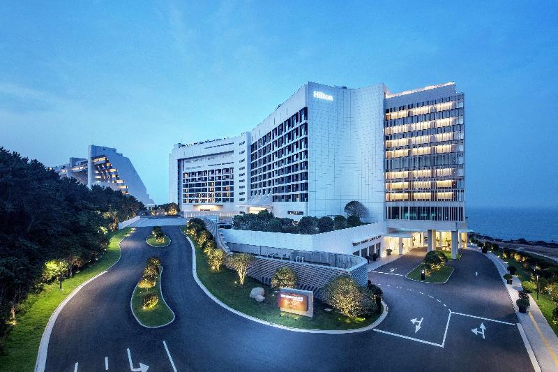 هتل Ananti At Busan Cove