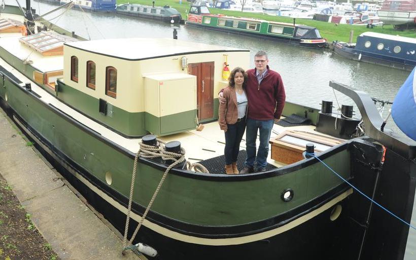 فندق Barge Waternimf